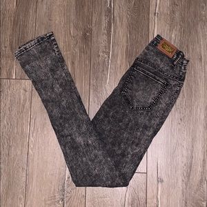 Black acid wash jeans